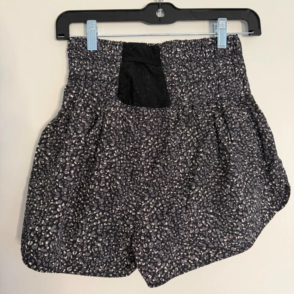 Free People Movement The Way Home Printed Shorts Athleisure Boho - Medium - Picture 4 of 5
